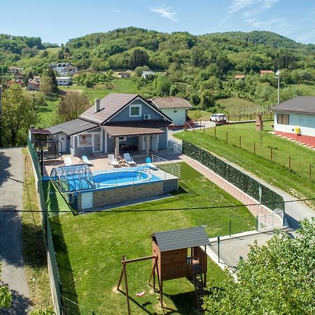 Cvetkova Hiza Sa Jacuzzijem Villa Tuheljske Toplice Eksteriør bilde