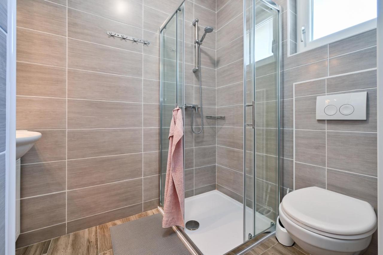Cvetkova Hiza Sa Jacuzzijem Villa Tuheljske Toplice Eksteriør bilde